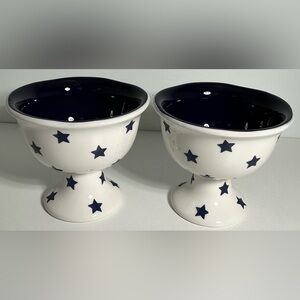 2 Patriotic Terramoto Ceramic Blue & White Star Ice Cream Footed Bowls New